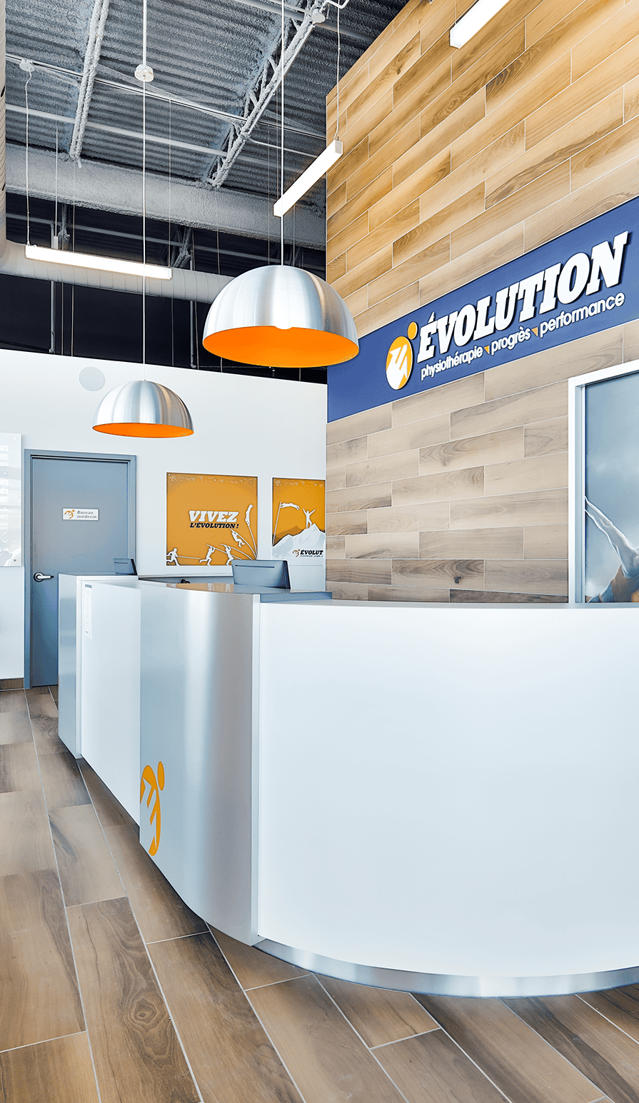 service-de-design-d-interieur-clinique-physiotherapie-reception-montreal