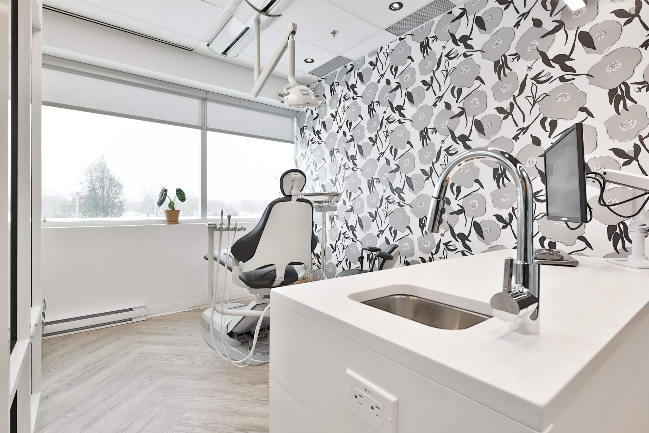 salle-de-consultation-clinique-dentaire-espace-concept-design